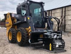 Мини-погрузчик XCMG XC740RU