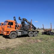 Продаю лесовоз Камаз 43118 с ГМ и роспуском в хорошем, рабочем состоянии.
