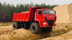 Внедорожный самосвал с шарнирно-сочлененной рамой (ШСР) ЯМАЛ В-4520