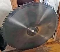 Пилы дисковые 1000, 1100*50*4,0 бывшие в эксплуатации